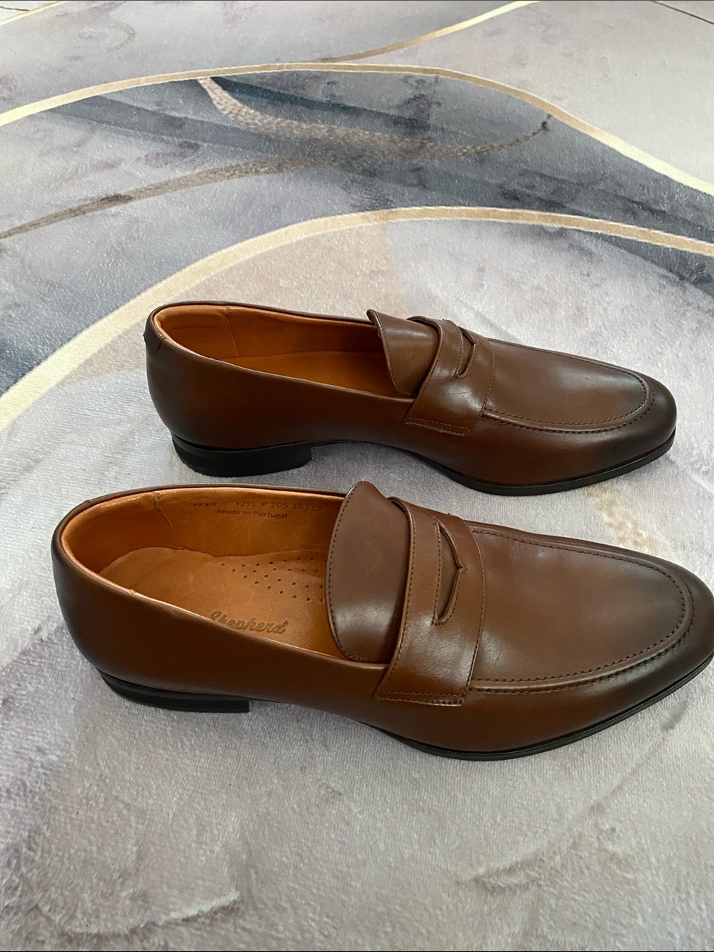 Wolf & Shepherd leather upper loafer men’s size 12.5